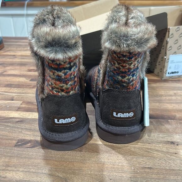 Lamo Knit Boots NIB, Rare so cute size 6 warm cozy boots ! - Picture 7 of 9